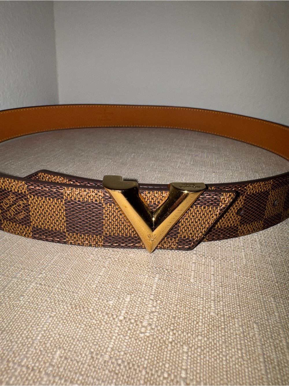 Louis Vuitton Belt - Picture 4 of 9